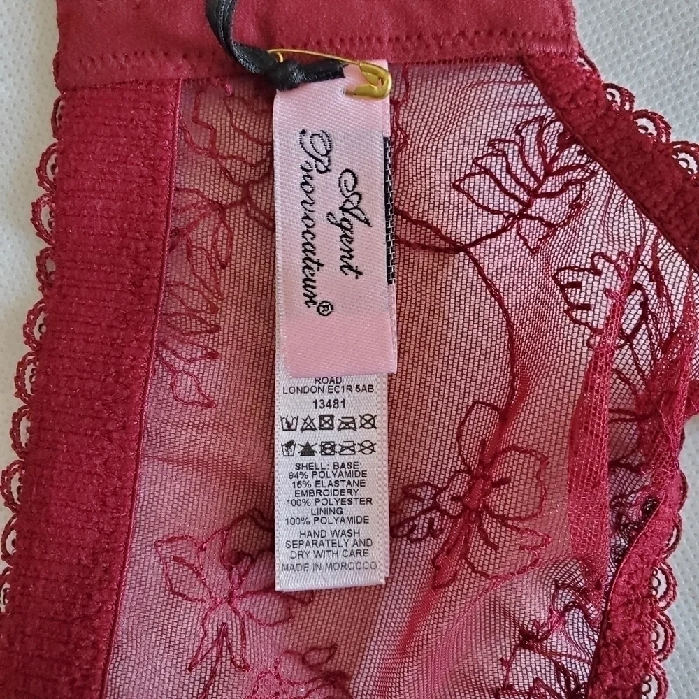 New Agent Provocateur Liv Bra In Burgundy NWT Size AP 2 (32B)